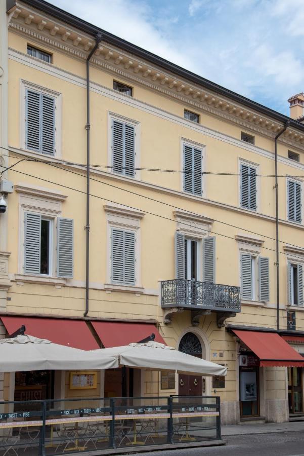 Tribunali Suite De Charme Bologna Luaran gambar
